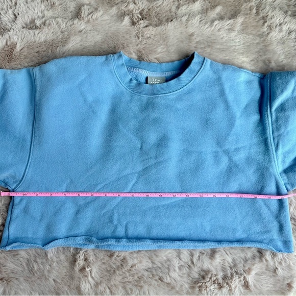 Aritzia TNA Cozy AF Cropped Bright Blue Fleece Lined Crewneck Sweatshirt - Picture 3 of 6